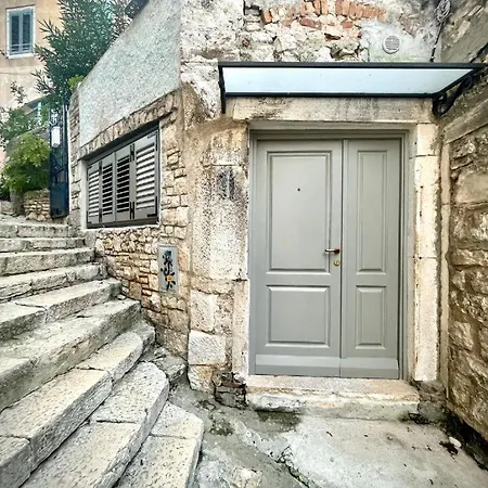 Apartment Secret Steps Rovinj