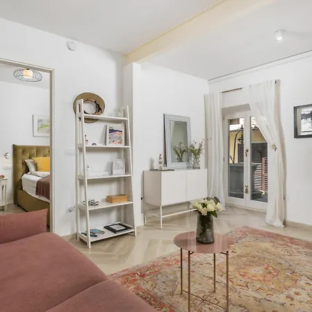 Secret Steps Apartment